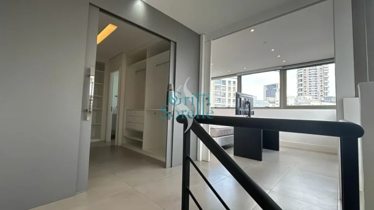 Imagem Cobertura Duplex, Mobiliada à Venda no Jardim Paulista - São Paulo/SP.