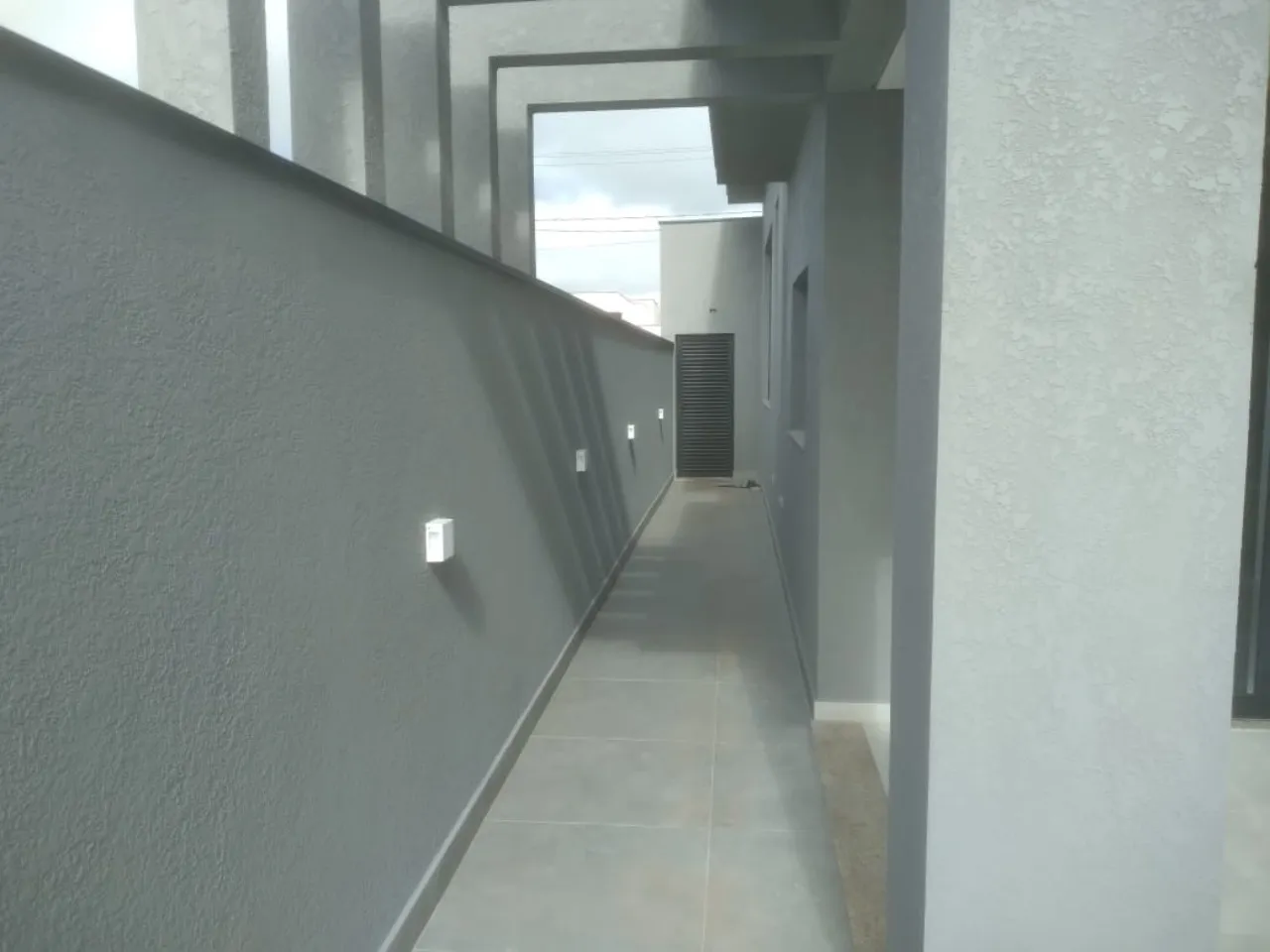 Imagem Imperdível oportunidade de adquirir casa em condomínio com 3 quartos, 1 suíte e 4 vagas de garagem no Wanel Ville, Sorocaba-SP