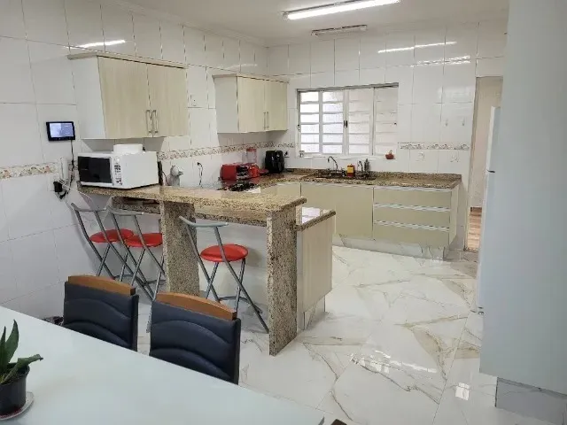 Imagem Casa Recém Reformada de 200m² na Vila Independência, em Sorocaba