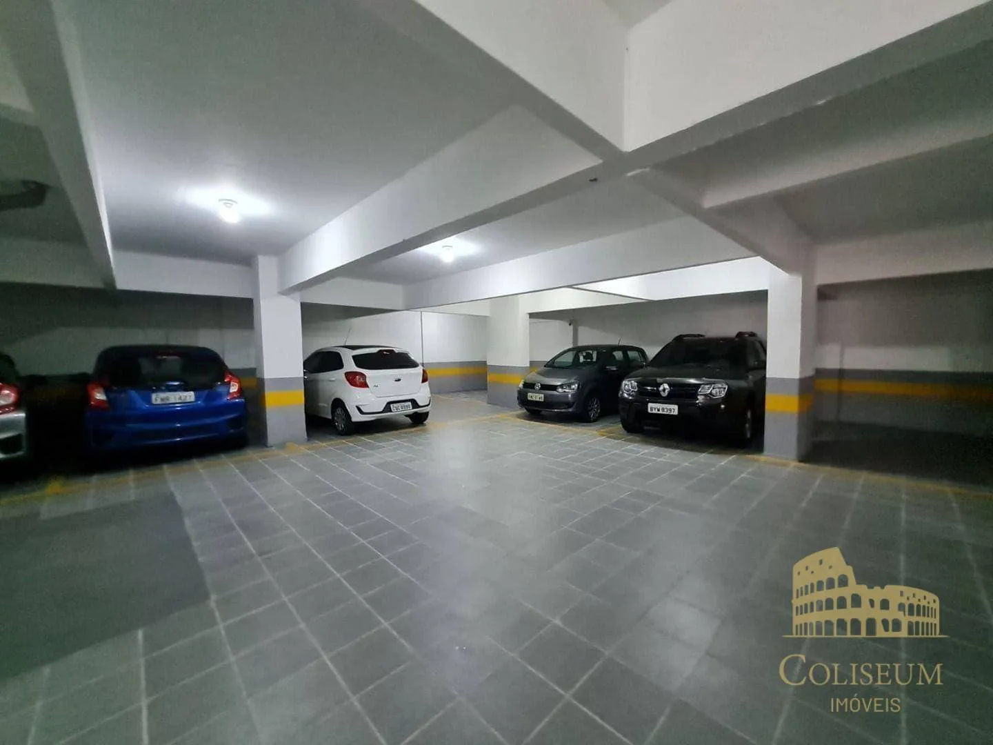 Imagem Apartamento com 2 dormitórios à venda, 69 m² por R$ 390.000,00 - Vila Assunção - Praia Grande/SP