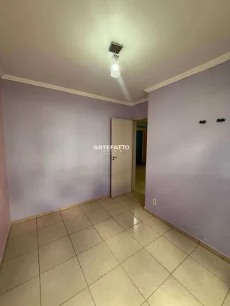 Imagem Vende-se Apartamento Térreo – Condomínio Frankfurt Com Quintal