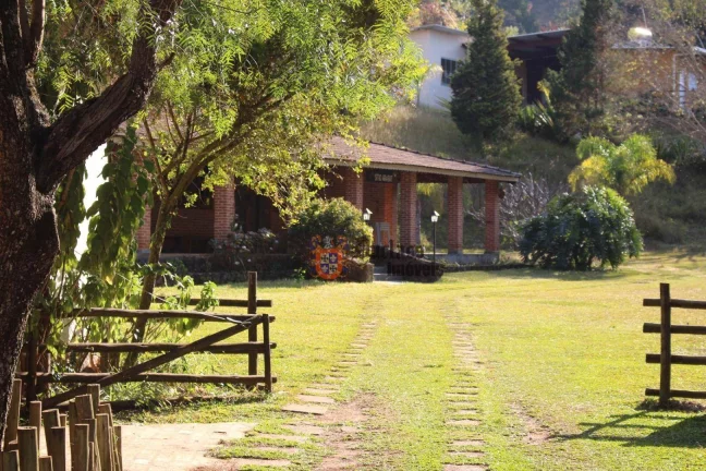Foto do imóvel Sítio com 19 dormitórios (Oportunidade de Investimento) à venda, 87000 m² por R$ 3.700.000 - Bairro Moinho - Itapeva/MG