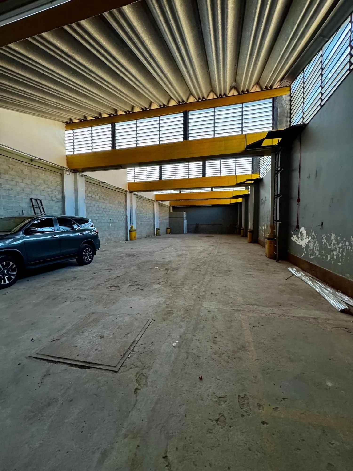 Imagem Predio para Locação/Aluguel - 1470m², 0 dormitórios, Floresta