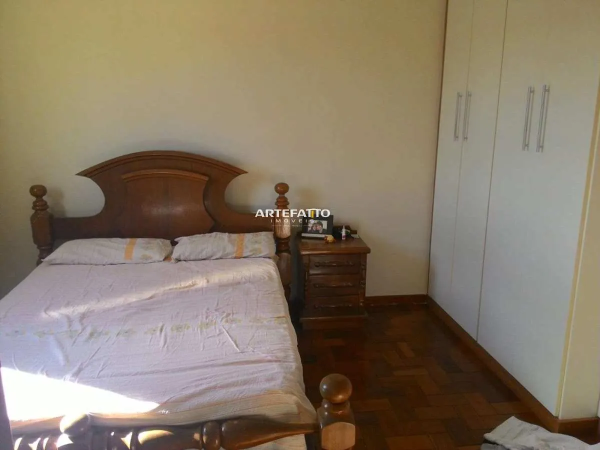 Imagem Casa à venda em Franca, Centro, com 3 quartos, 199m2