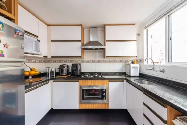 Imagem Triplex com 3 quartos Mobiliado à Venda em Condomínio Fechado no Boqueirão
