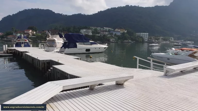Imagem CASA RESIDENCIAL em ANGRA DOS REIS - RJ, PRAIA DA RIBEIRA (CUNHAMBEBE)