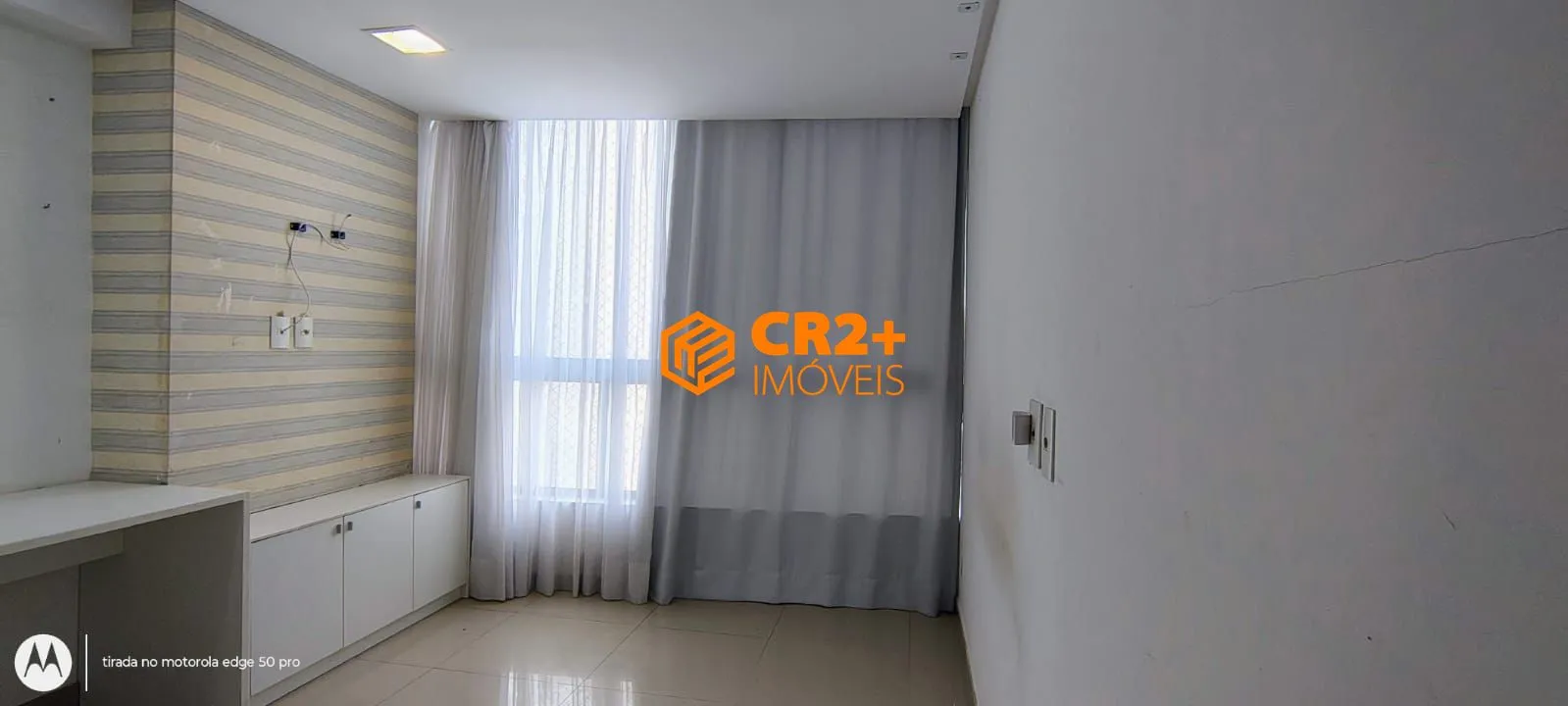 Imagem Vendo apartamento 03 quartos 01 suíte 144m2 02 vagas de garagem em Boa Viagem