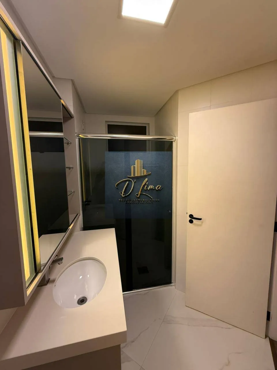 Imagem Apartamento a venda na Orla de Coqueiros, 2 quartos em Florianopolis