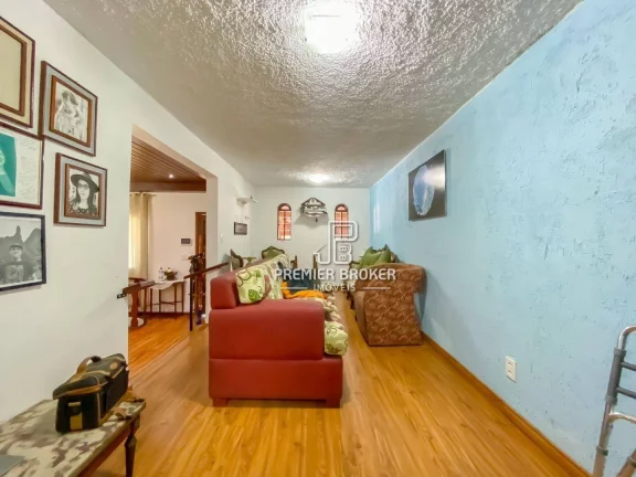 Imagem Casa à venda, 148 m² por R$ 900.000,00 - Alto - Teresópolis/RJ
