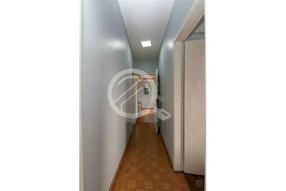 Imagem Já pensou morar em um amplo apartamento com uma linda vista ? Imóvel de 121m² de área, andar alt...
