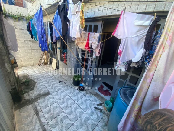 Imagem ️ Imóvel Multifamiliar - 4 Casas no Mesmo Espaço, Ideal para Morar e Lucrar!