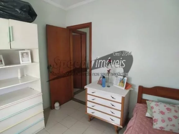 Imagem Casa em Santos 3 dormitórios, Rua Bolivia bairro Aparecida