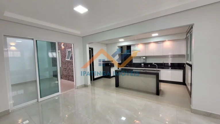Imagem Casa de luxo no Amaro Lanari - Coronel Fabriciano