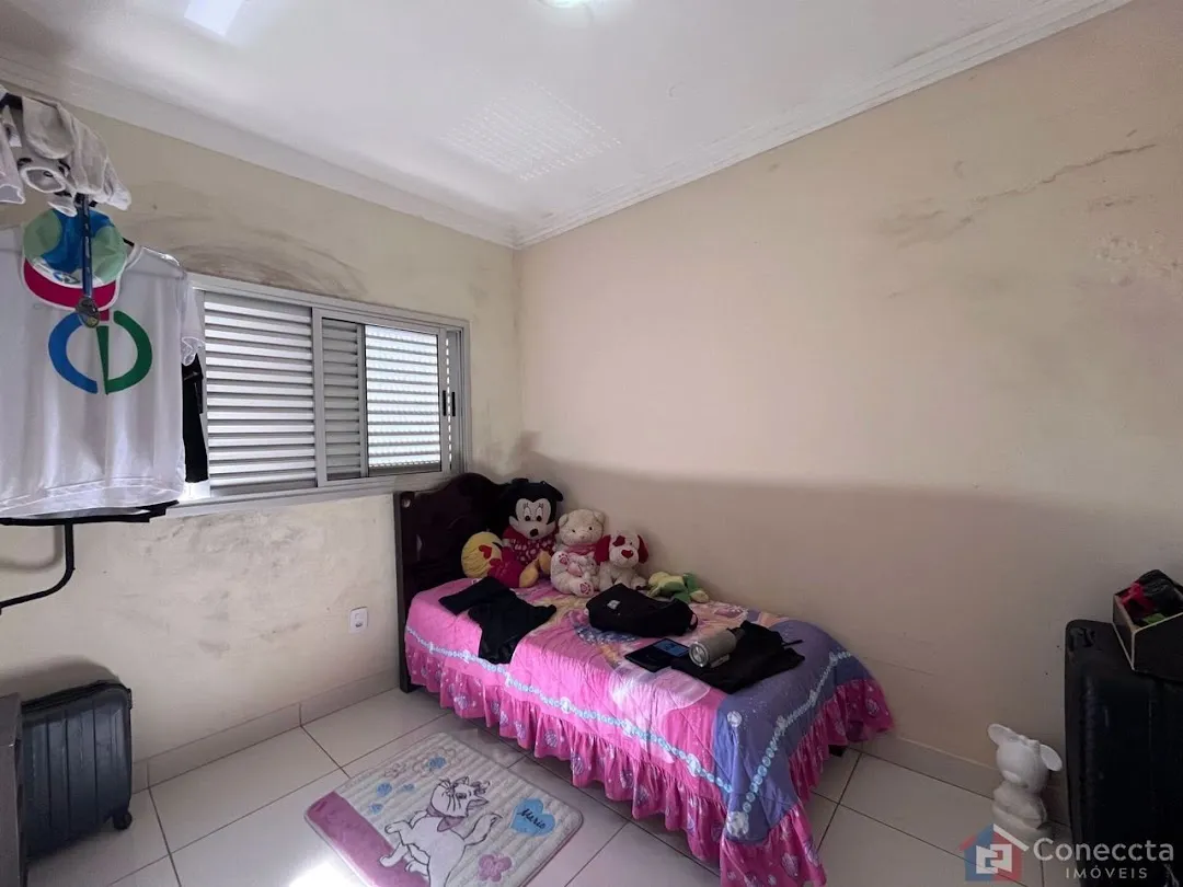 Imagem Apartamento com 3 dormitórios à venda, 68 m² por R$ 350.000,00 - Caiçaras - Patos de Minas/MG