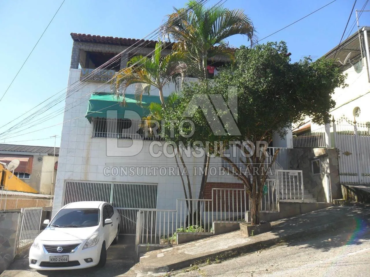 Imagem Vendo Casa Tríplex em Cond Fechado 4 Qts, 4 Vagas, Terraço Mutua - São Gonçalo/RJ.