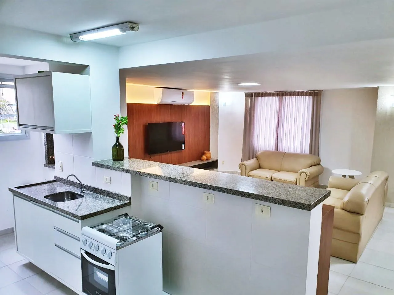 Imagem Apartamento Duplex com desconto de 50 mil- promoçõa valida até 30/04/26, 3 Suítes, 99m², Capoeiras, Florianópolis/SC