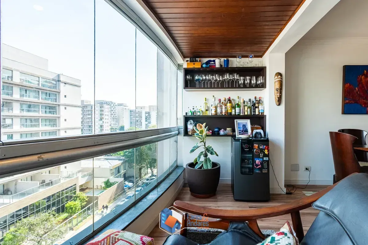 Imagem Apartamento para venda em Indianópolis com 2 quartos, sendo 2 suítes, 93m²