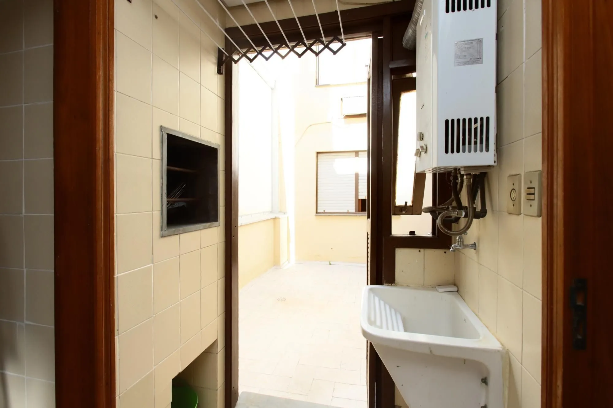 Imagem Bem localizado 03 dorm. Suite, churrasqueira, 01 vaga , Auxiliadora