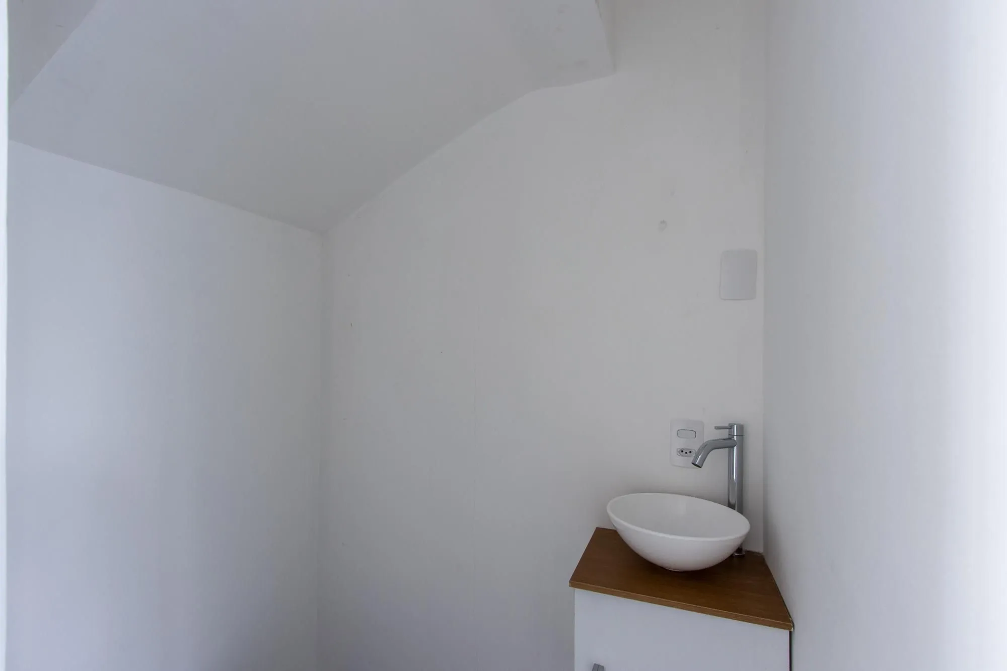 Imagem Casa de Condomínio com 2 dormitórios à venda, 88m² - Vila Nova