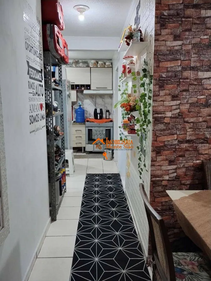 Imagem Apartamento com 2 dormitórios à venda, 50 m² por R$ 190.000,00 - Jardim Nova Cidade - Guarulhos/SP