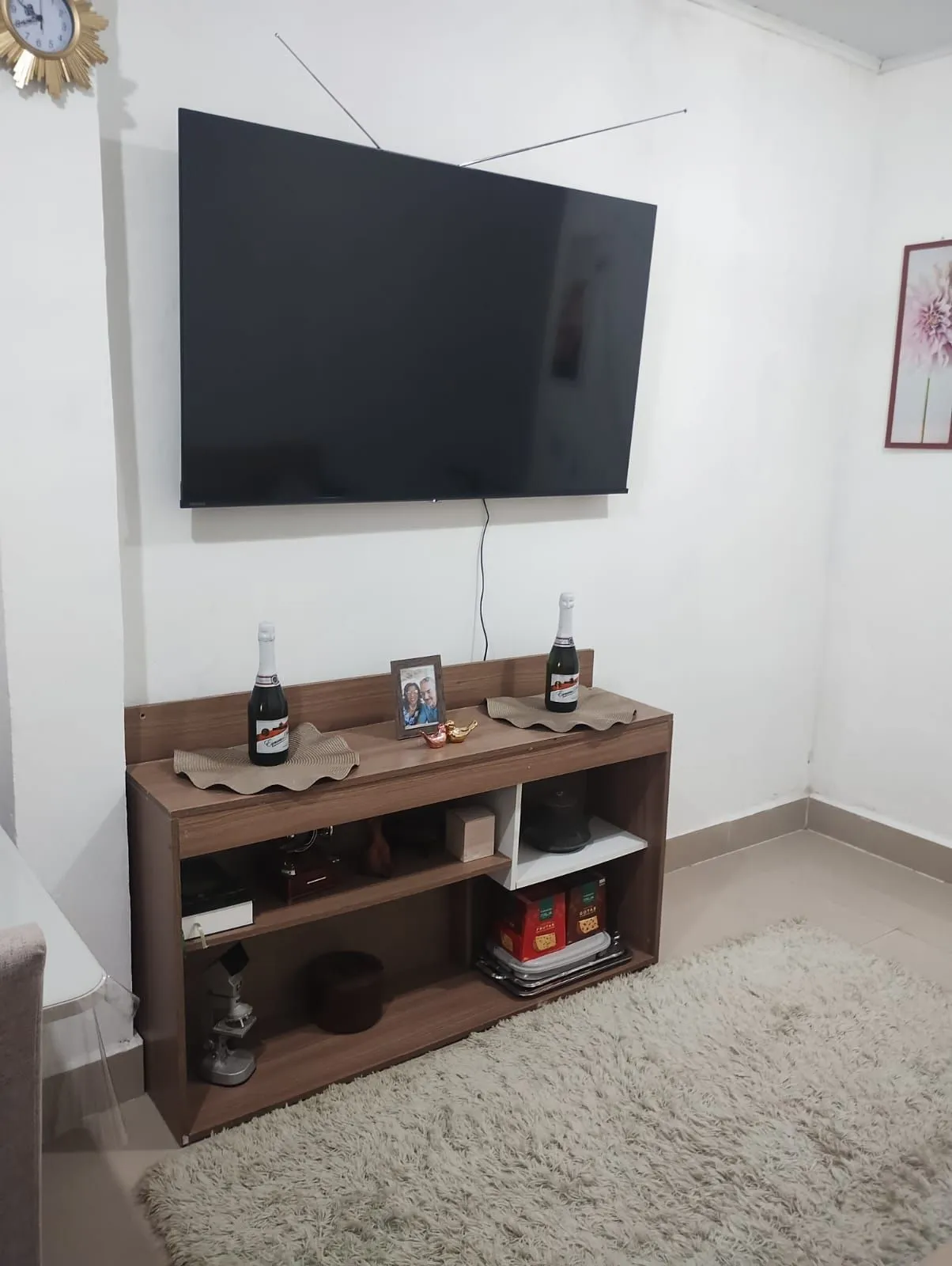 Imagem Linda casa com 2 quartos na Hípica