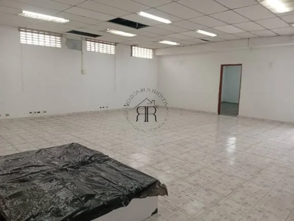 Imagem Salão Comercial à Venda - Vila Ema | Rua Uhland
Localização Estratégica, Estrutura Versátil e ...