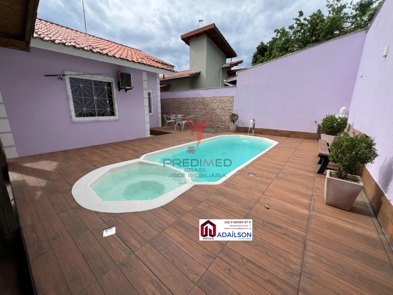 Imagem Casa a Venda Por R$ 689.000 no bairro Loteamento Santa Felicidade - São José, SC