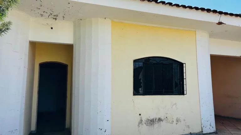 Imagem CASA COM EDÍCULA A VENDA NA VILA ELMAZ