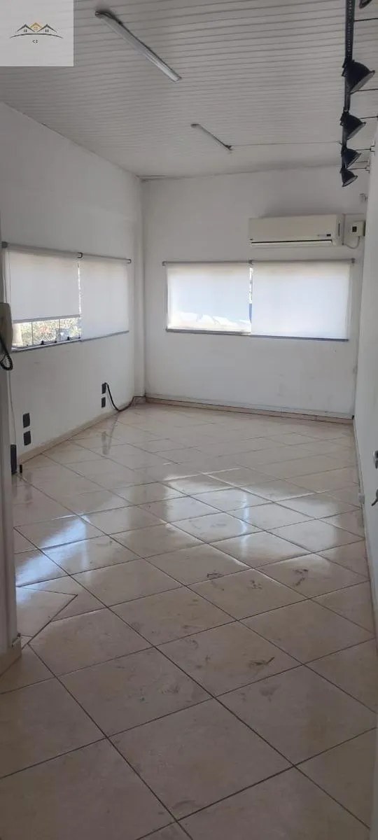 Imagem Sala Comercial com 30m² 1 wc, ar condicionado para alugar no Centro de Osasco.