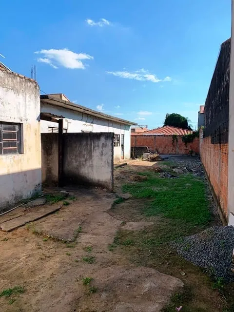 Imagem Casa à venda 2 Quartos, 5 Vagas, 300M², Laerte Assunção, Pindamonhangaba - SP