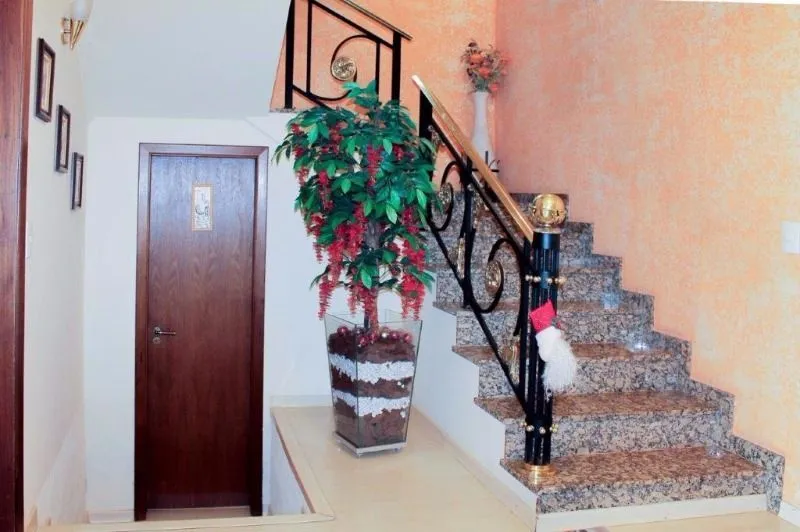 Imagem Casa para Venda - 350m², 3 dormitórios, sendo 1 suites, 4 vagas - Ipanema/ Jardim Verde