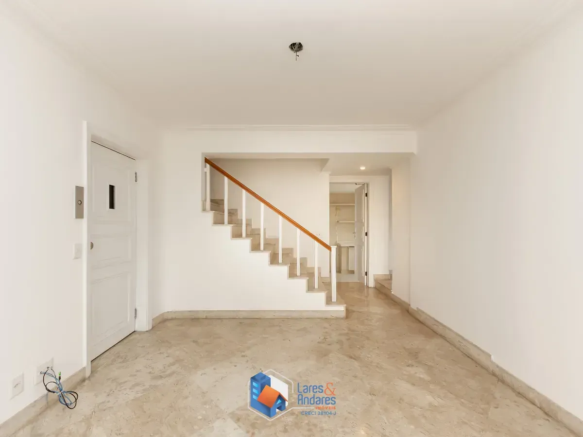 Imagem Cobertura para venda em Vila Morumbi com 4 quartos, sendo 3 suítes, 446m²