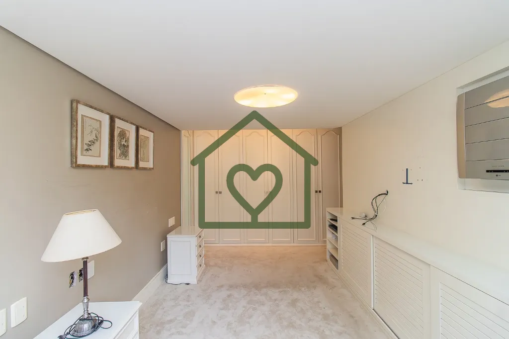 Imagem Este charmoso apartamento garden é perfeito para quem busca espaço e localização e silêncio. 
V...