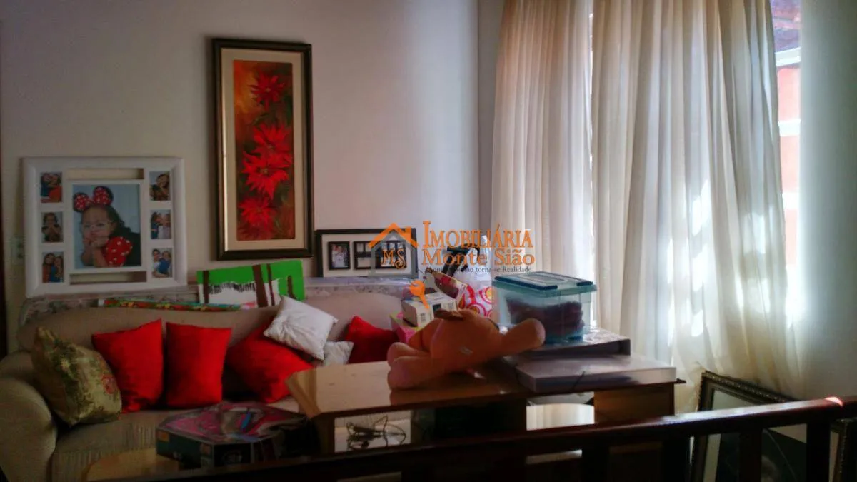Imagem Sobrado para compra no Jardim Barbosa com 5 dormitórios, 257 m² por R$ 954.000 - Jardim Barbosa - Guarulhos/SP