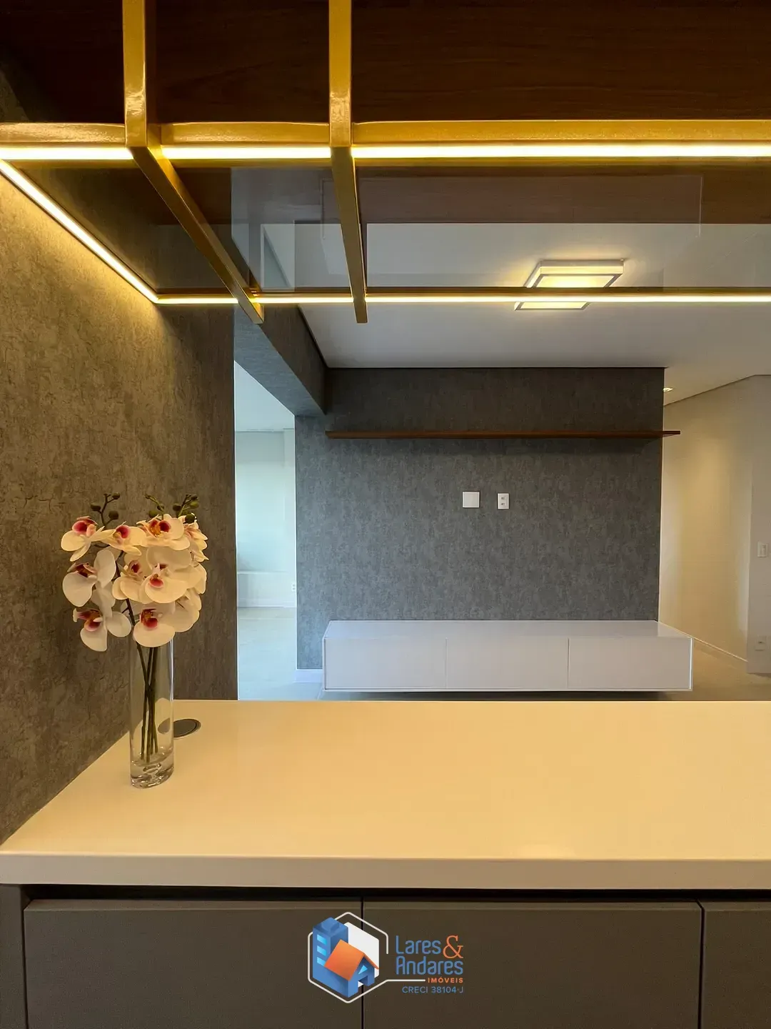 Imagem Apartamento para venda e locação em Jardim Prudência com 2 quartos, sendo 1 suíte, 75m²