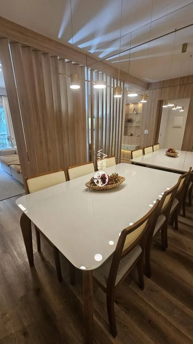 Imagem Vende-se apto próx ao Centro de Gramado-2 Quartos- R$ 1.700.000,00