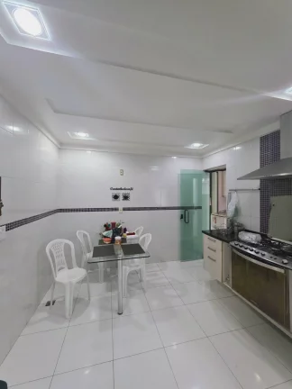 Imagem CASA NO CONDOMÍNIO ATLANTIS - PARQUE 10 DE NOVEMBRO