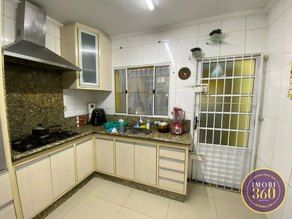Imagem Oportunidade Imperdível na Rua Rodeio: Sua Casa dos Sonhos por R$ 932.000!