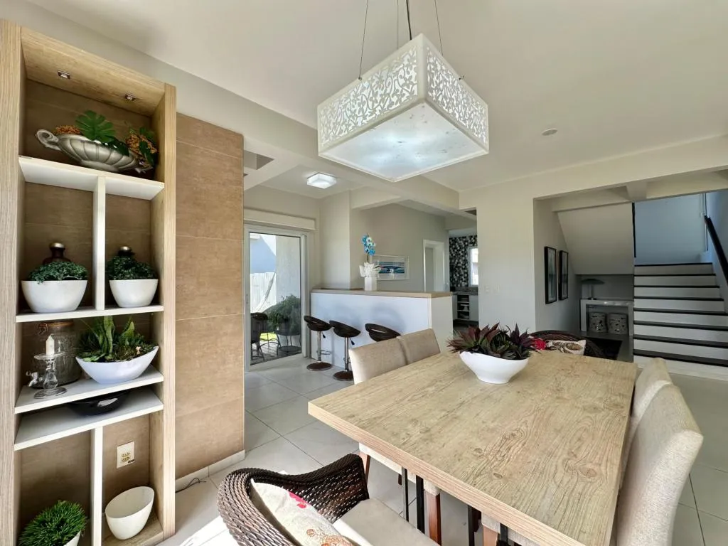 Imagem Casa em Condominio 3 Dormitórios - Bairro Dubai
