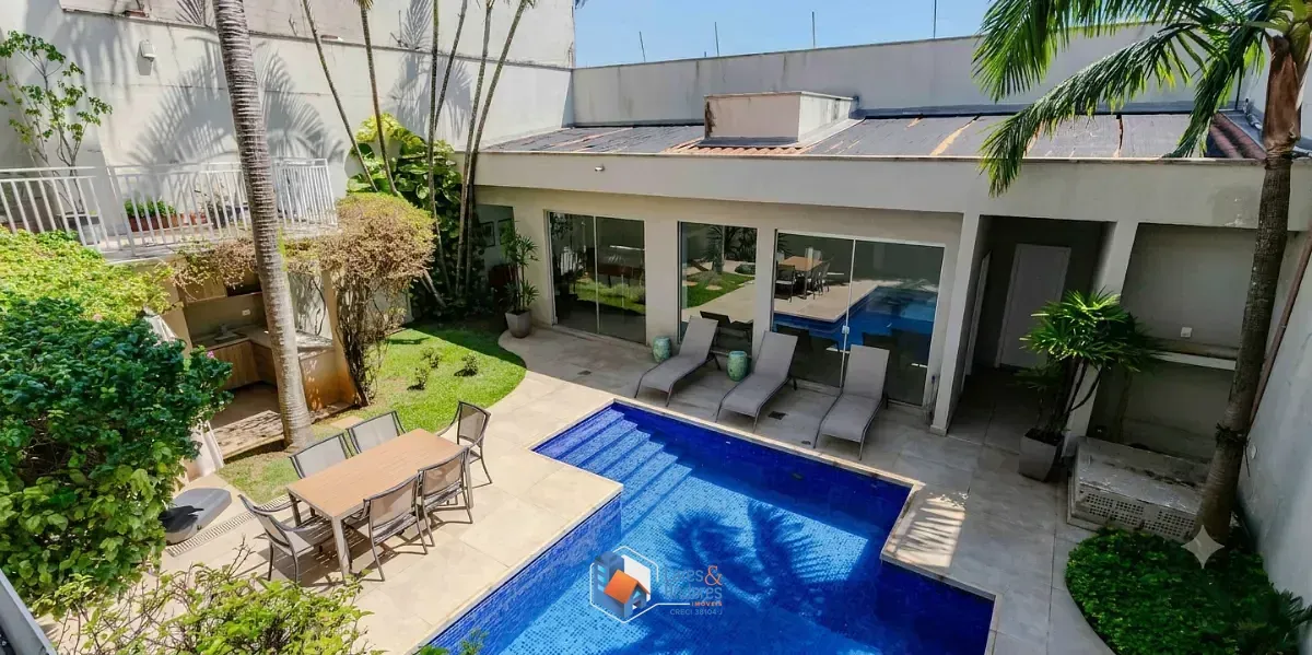 Imagem Casa para venda em Pacaembu com 3 quartos, sendo 3 suítes, 350m²