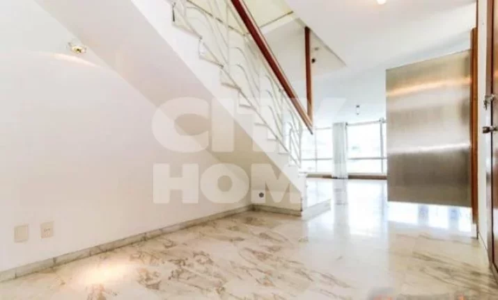 Imagem Linda e sofisticada cobertura duplex com 356m2 de área privativa no coração de Higienópolis. Sã...