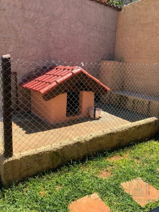 Imagem Casa à Venda, em Terra Preta por R$ 700.000,00