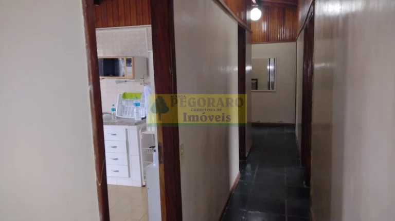 Imagem Imperdível Casa de 4 Quartos na Prainha, Caraguatatuba-SP: 2 Suítes, 2 Salas, 4 Banheiros, 4 Vagas de Garagem!