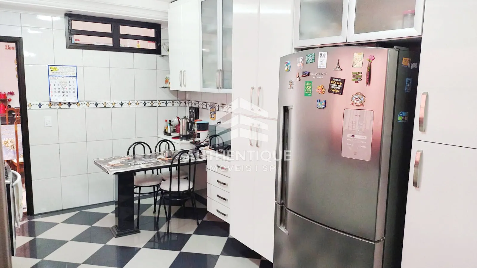 Imagem Casa Assobradada na Vila Carlos de Campos à venda