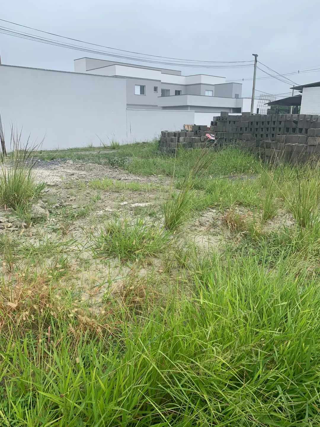 Imagem Casa à venda 2 Quartos, 1 Vaga, 91M², Conjunto Habitacional Terra dos Ipês W, Pindamonhangaba - SP