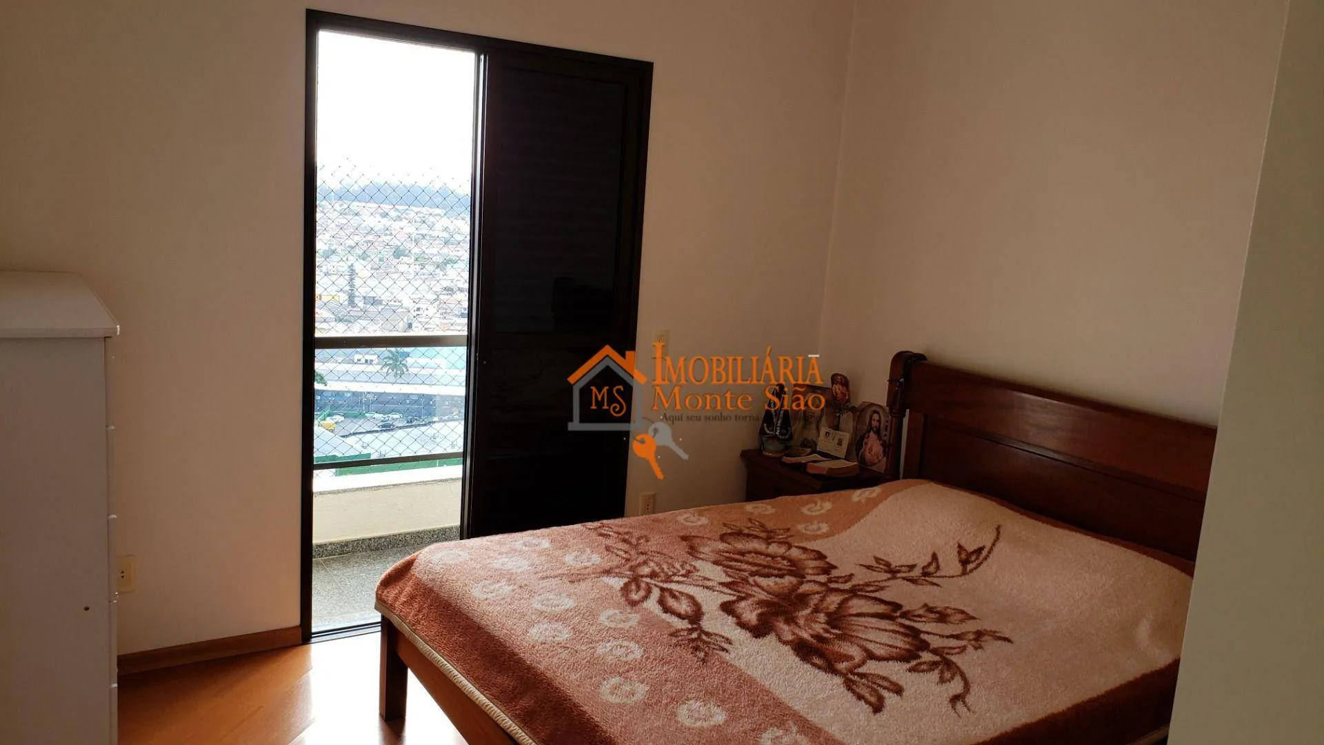 Imagem Apartamento com 3 dormitórios à venda, 145 m² por R$ 950.000,00 - Vila Milton - Guarulhos/SP