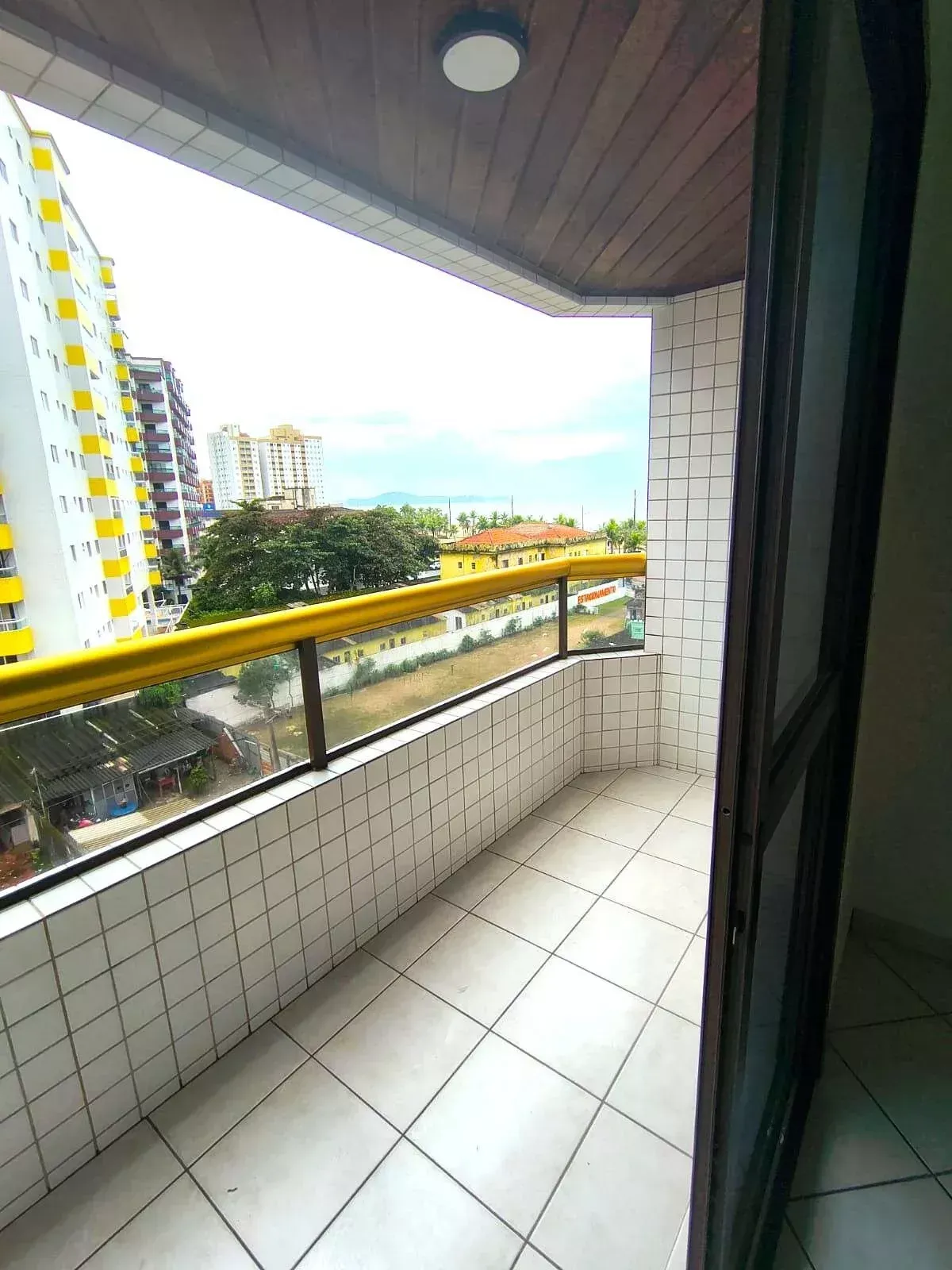 Imagem Apartamento 2 dormitórios - Vila Mirim - Praia Grande - SP