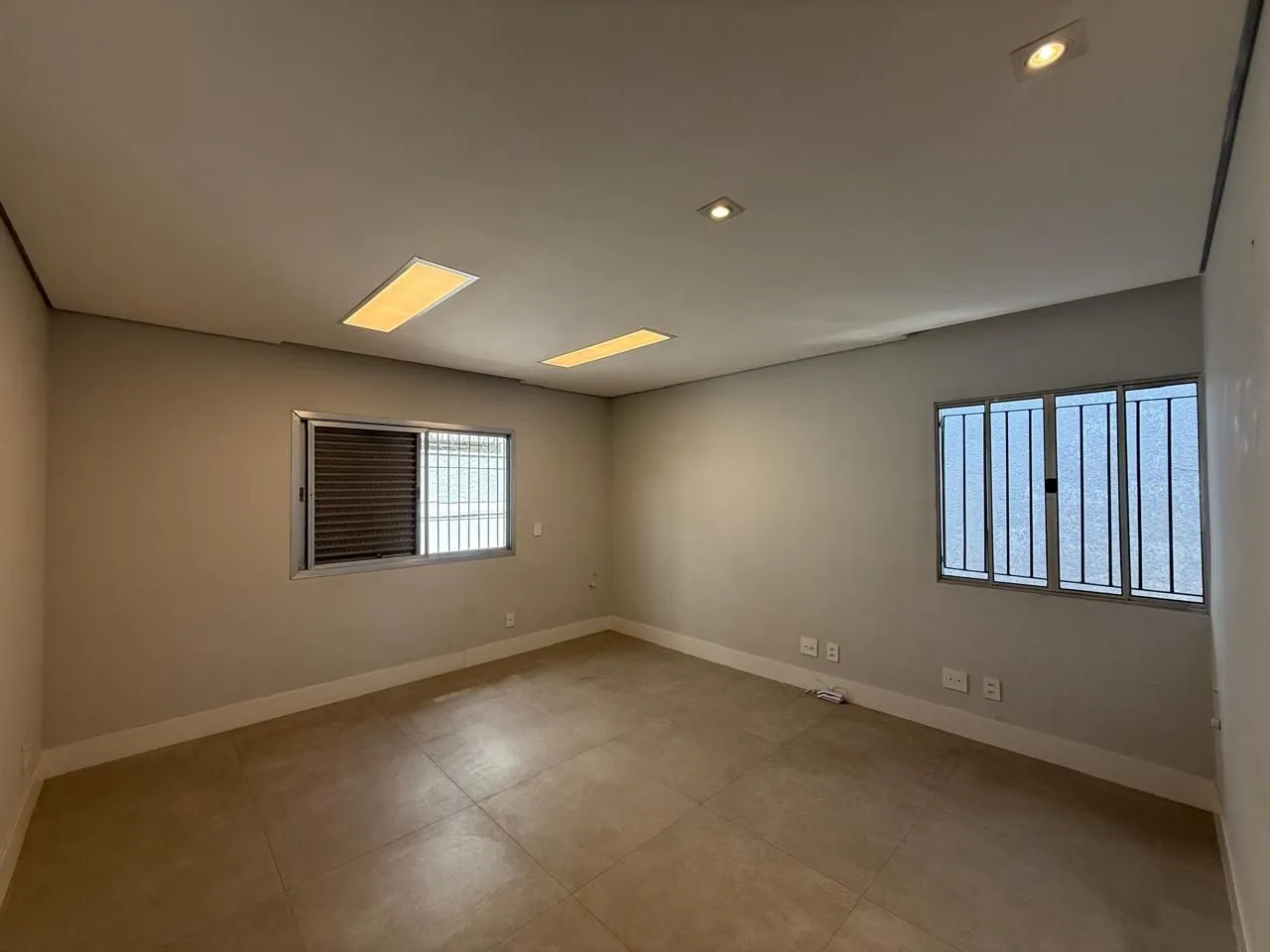 Imagem Sala para alugar, 19 m² por R$ 1.500mês - Centro - Guarulhos/SP