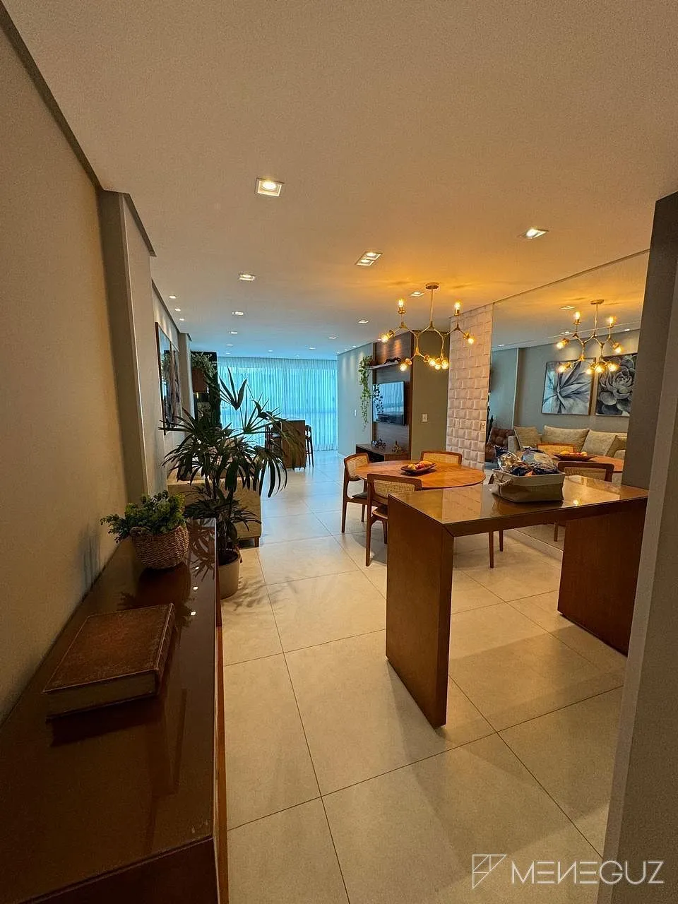 Imagem PRÉDIO AREZZO RESIDENCE APARTAMENTO NA PRAIA DO MORRO - GUARAPARI - ES 30 METROS DO MAR (PORTEIRA FECHADA)