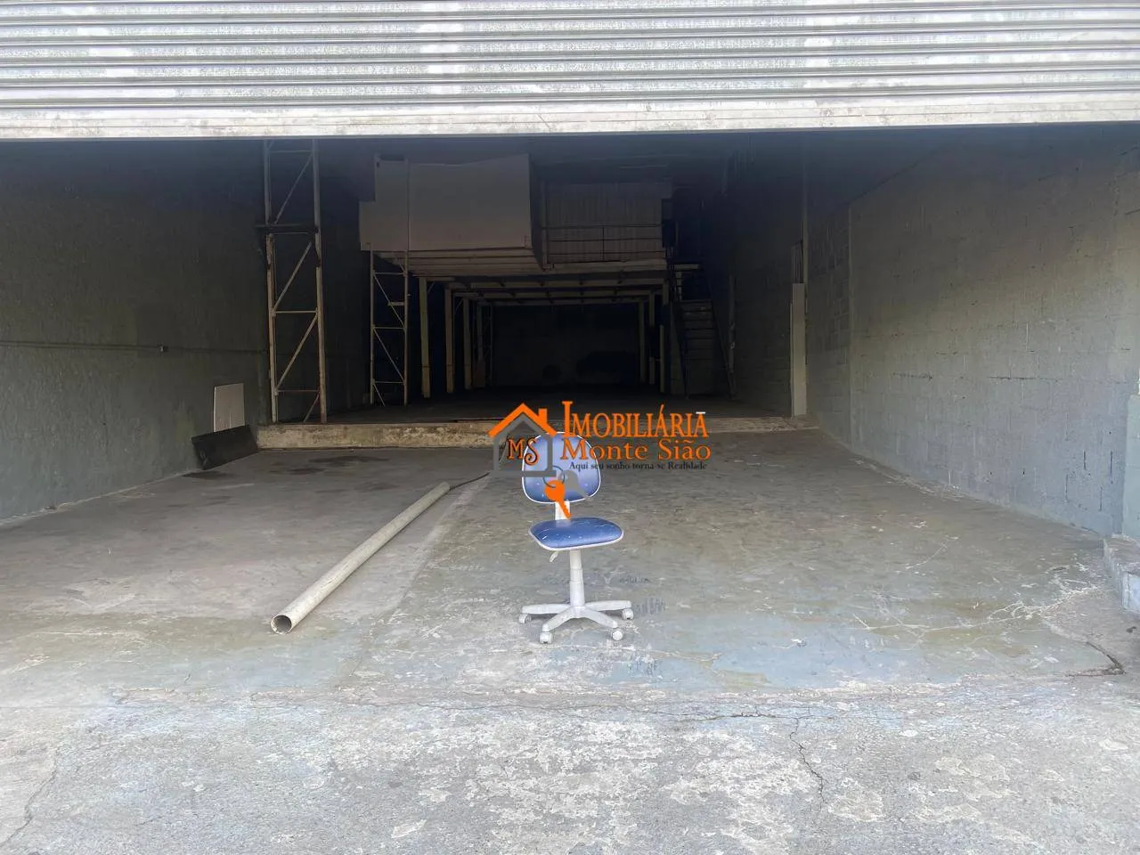 Imagem Galpão para alugar, 272 m² por R$ 15.000/mês - Vila Endres - Guarulhos/São Paulo
